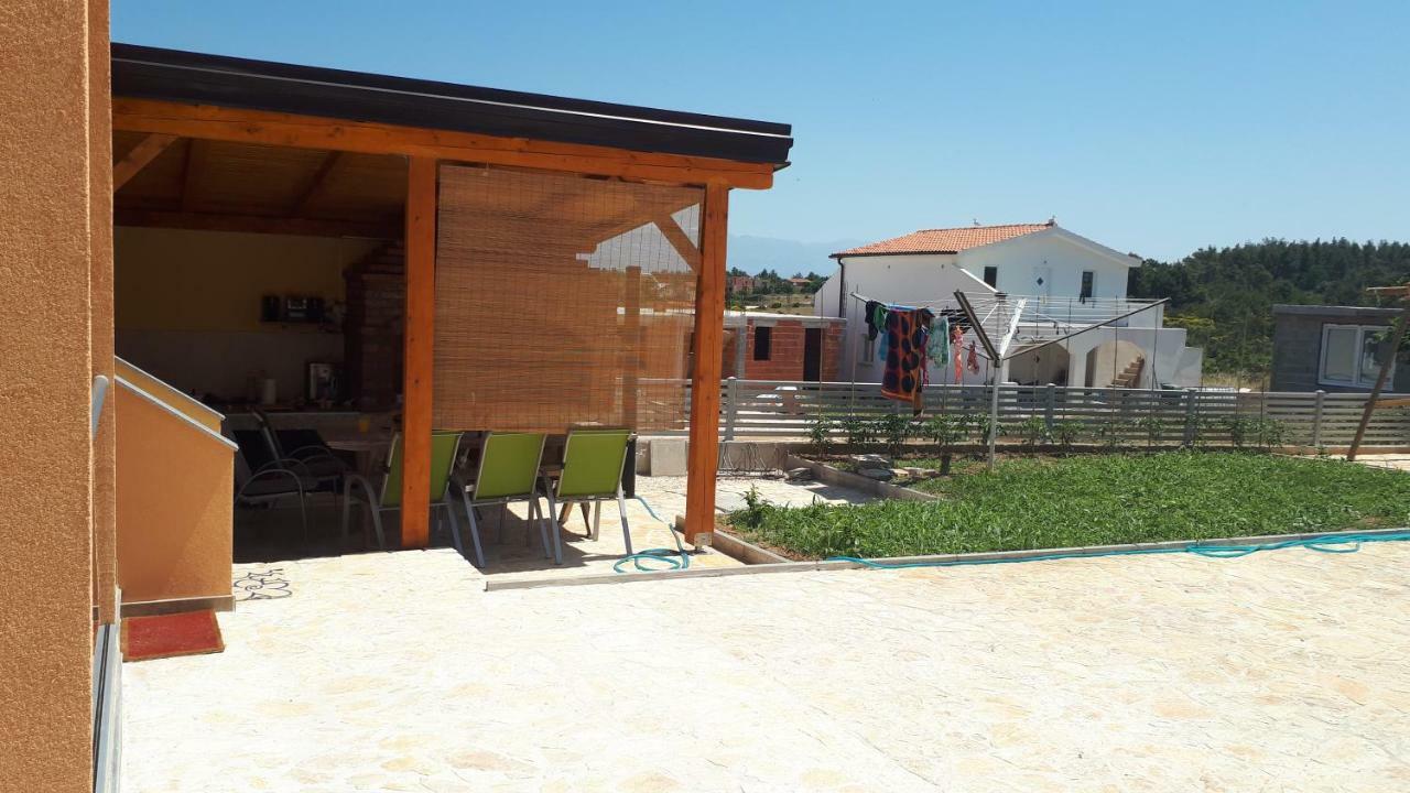 Villa Merjem 维尔 外观 照片